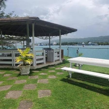 Chalet Cassie Apartman Montego Bay Kültér fotó