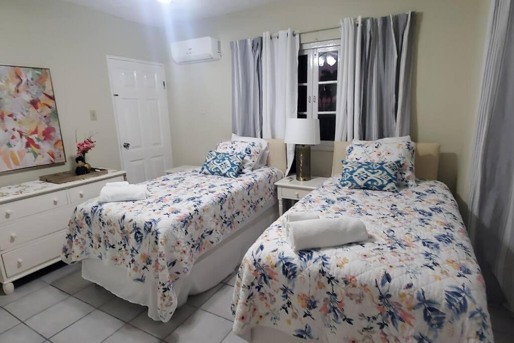 Chalet Cassie Apartman Montego Bay Kültér fotó
